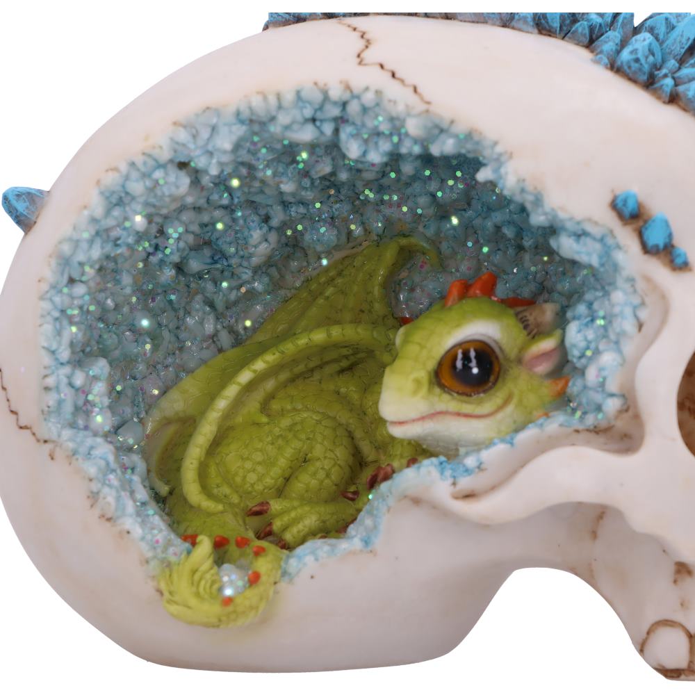 Crystal Cave Blue Skull 16.5cm